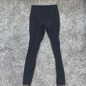 Lululemon, leggings, high-rise, black, 28 inch length, size 6, some pilling.
